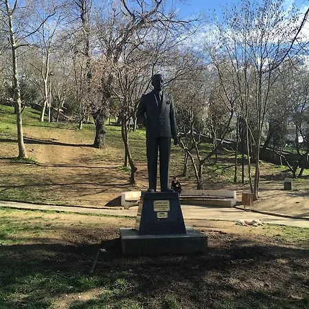 Characteristic And Wooden Fully-equipped Flat Διαμέρισμα Κωνσταντινούπολη